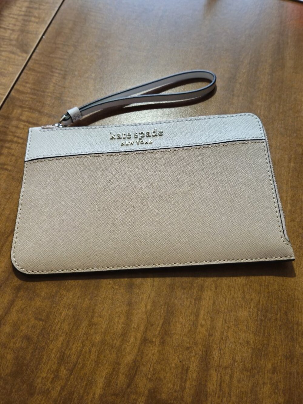 Kate Spade Wristlet L Zip Cream Off White